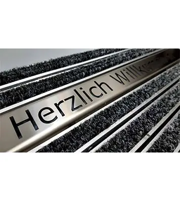 Matte mit Text Leiste